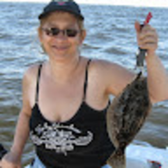 Meet your Posher, Beth - Picture 1 of 1